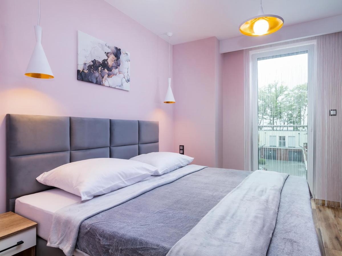 Apartament Porto Santa Rewales Exteriér fotografie